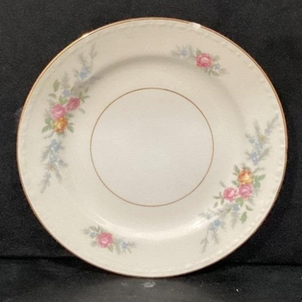 Vintage Homer Laughlin Eggshell Georgian "Cashmere" 6" Bread Plate Bone China *